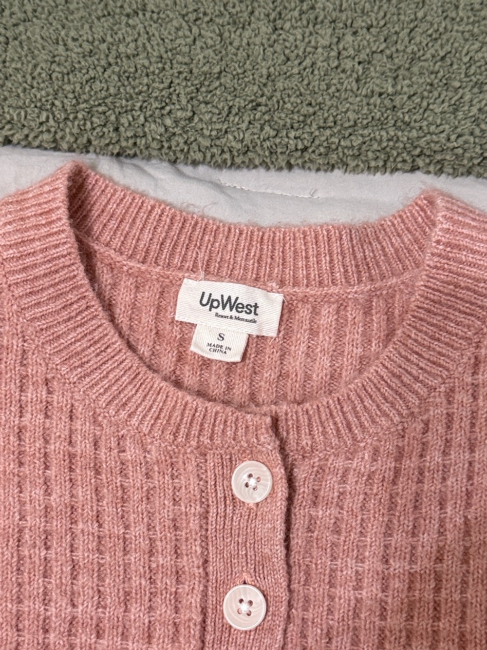 Upwest Sweater - Picture 3 of 4